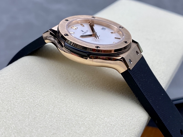 ウブロコピー時計内部構造